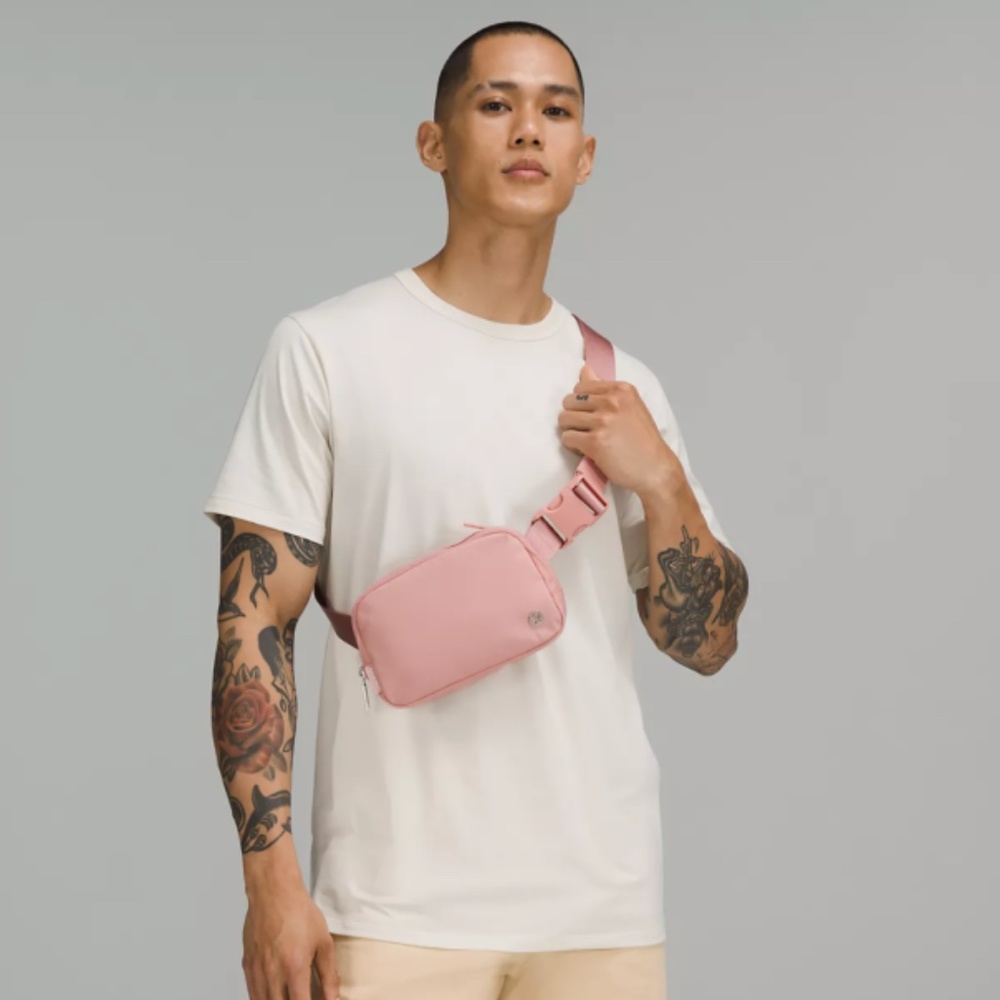 Lululemon Everywhere Belt Bag Pink 1L